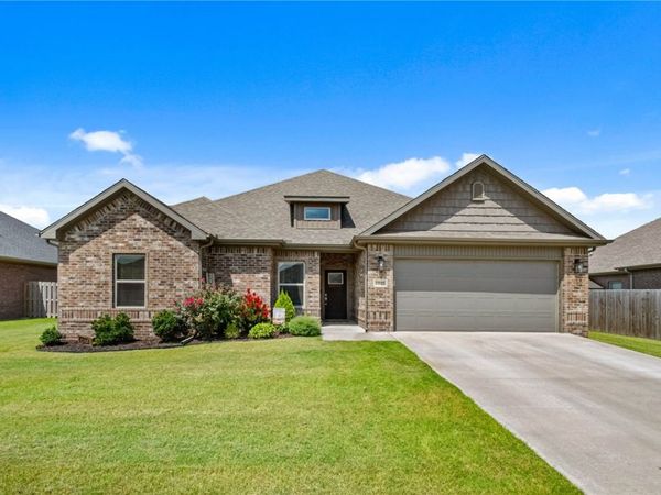 1025 Tracey Lane , Pea Ridge, AR 72751