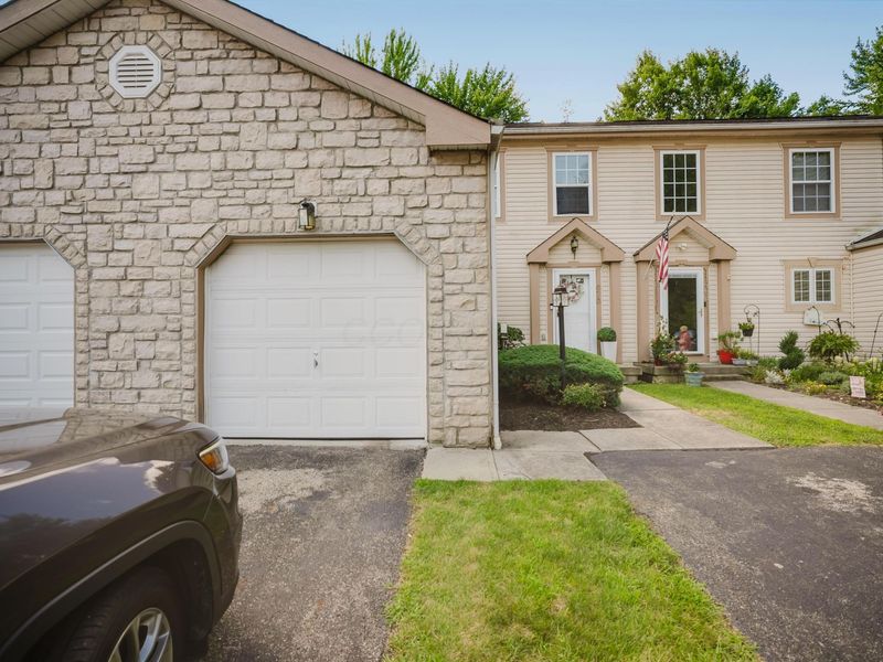 970 Sara Court , Pataskala, OH 43062 Photo 3