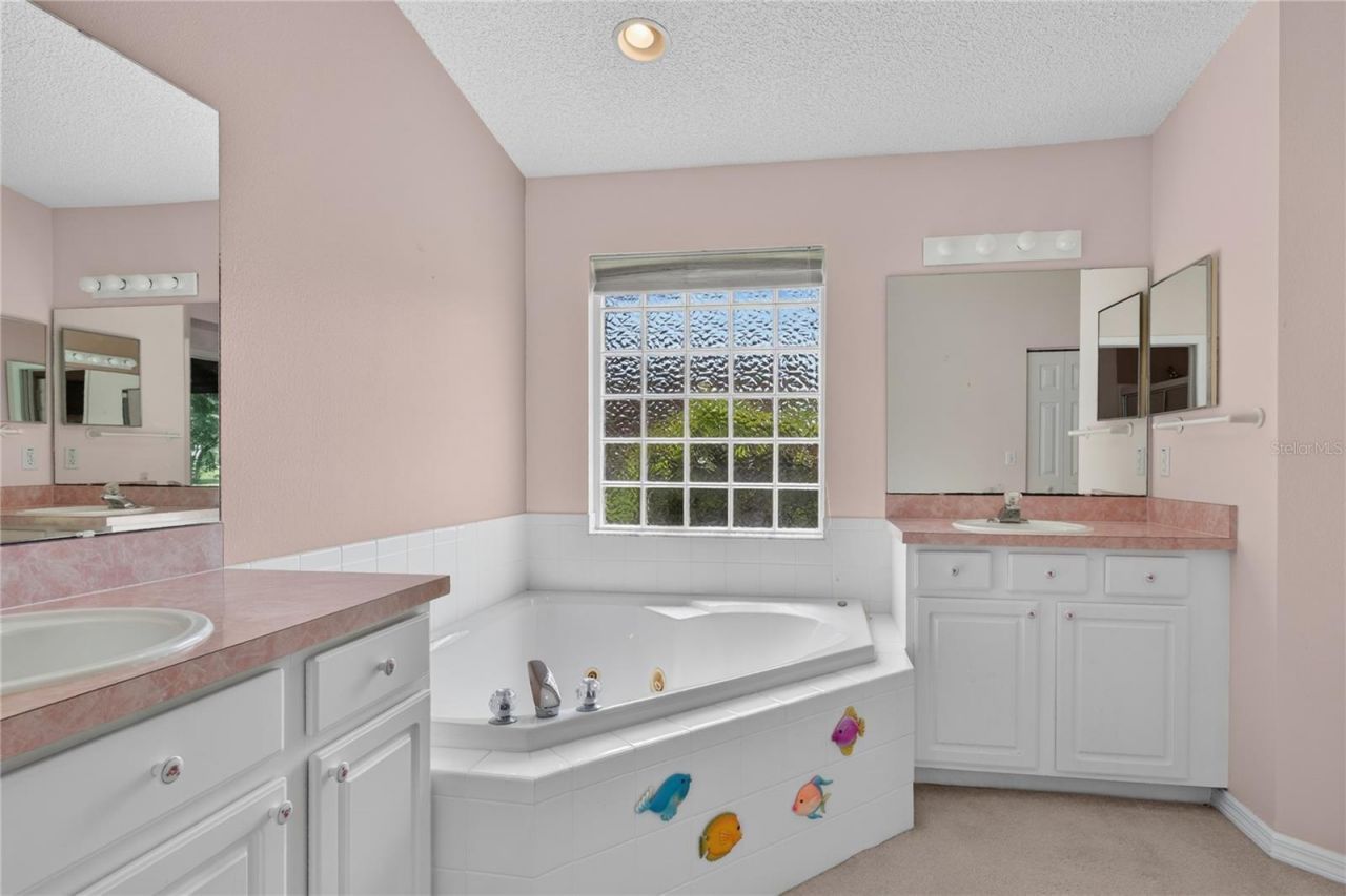 642 Timbercrest Drive , Leesburg, FL 34748 Photo