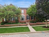 39W423 Herrington Boulevard, Geneva, IL 60134 primary photo