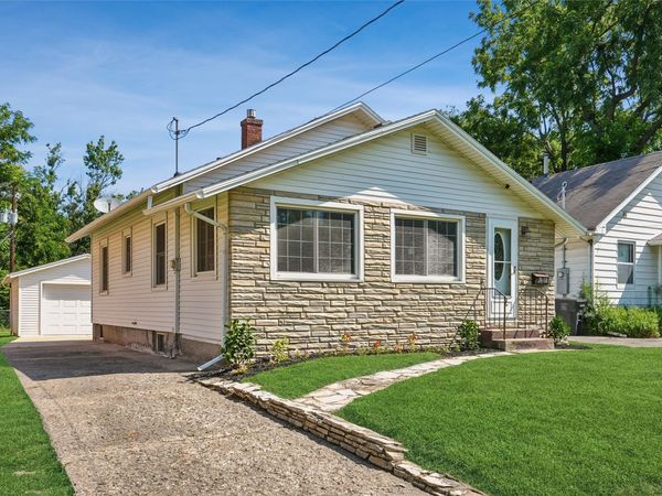 2608 Capitol Avenue, Des Moines, IA 50317