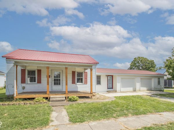19 Hicks Street, North Vernon, IN 47265