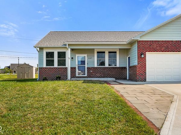 107 Weber Court , Franklin, IN 46131