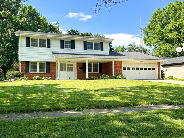 5829 W 30th Street, Speedway, IN 46224