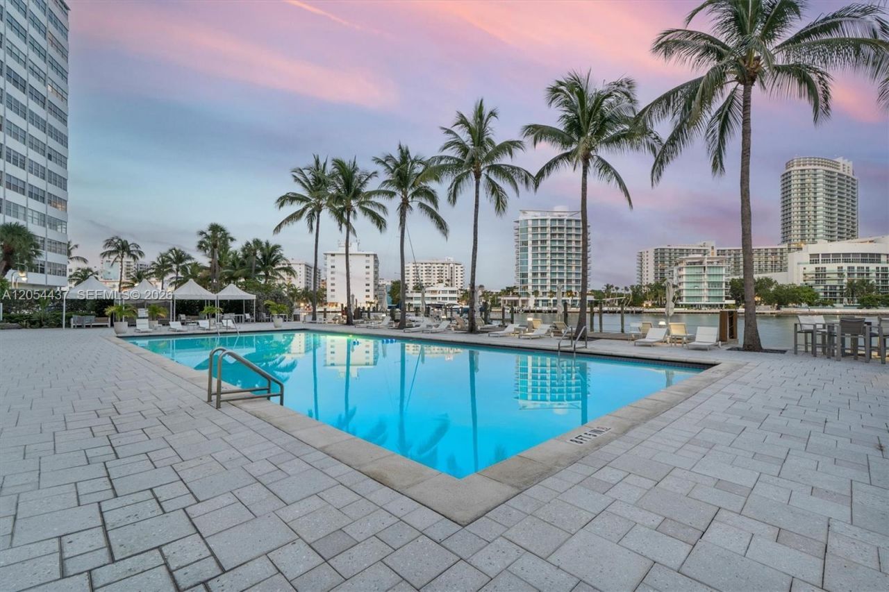20 Island Ave , Unit 315, Miami Beach, FL 33139 Photo