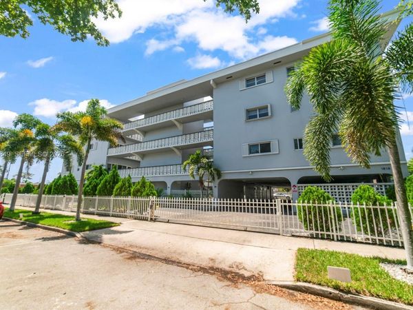 1818 Rodman St , Unit 4A, Hollywood, FL 33020