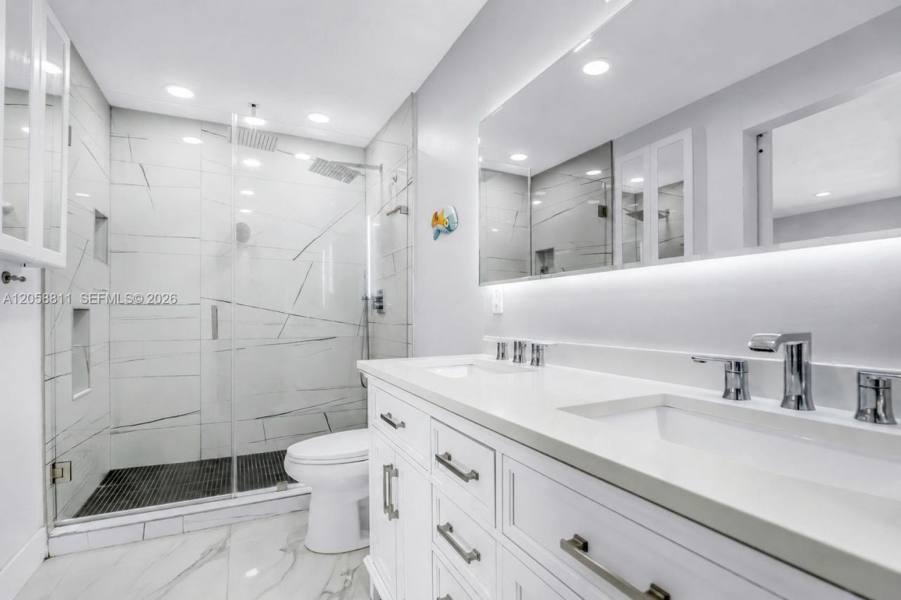 2130 NW 106th Ave, Pembroke Pines, FL 33026 Photo