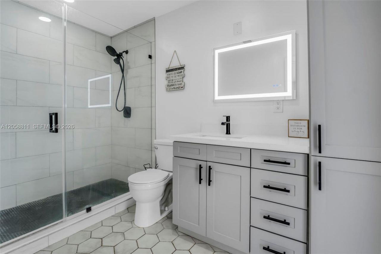 2130 NW 106th Ave, Pembroke Pines, FL 33026 Photo
