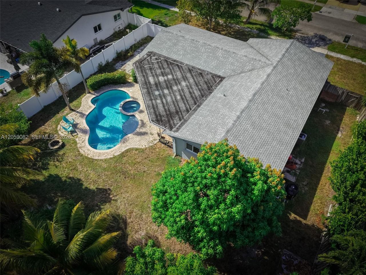1760 SW 12th St, Boca Raton, FL 33486 Photo