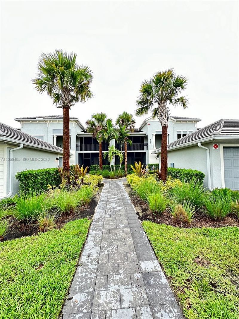 6070 National Blvd , Unit 215, Ave Maria, FL 34142 Photo