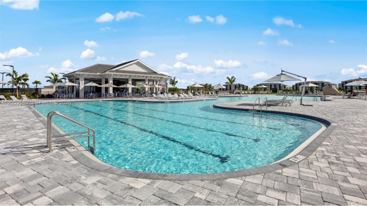 6070 National Blvd , Unit 215, Ave Maria, FL 34142 Photo