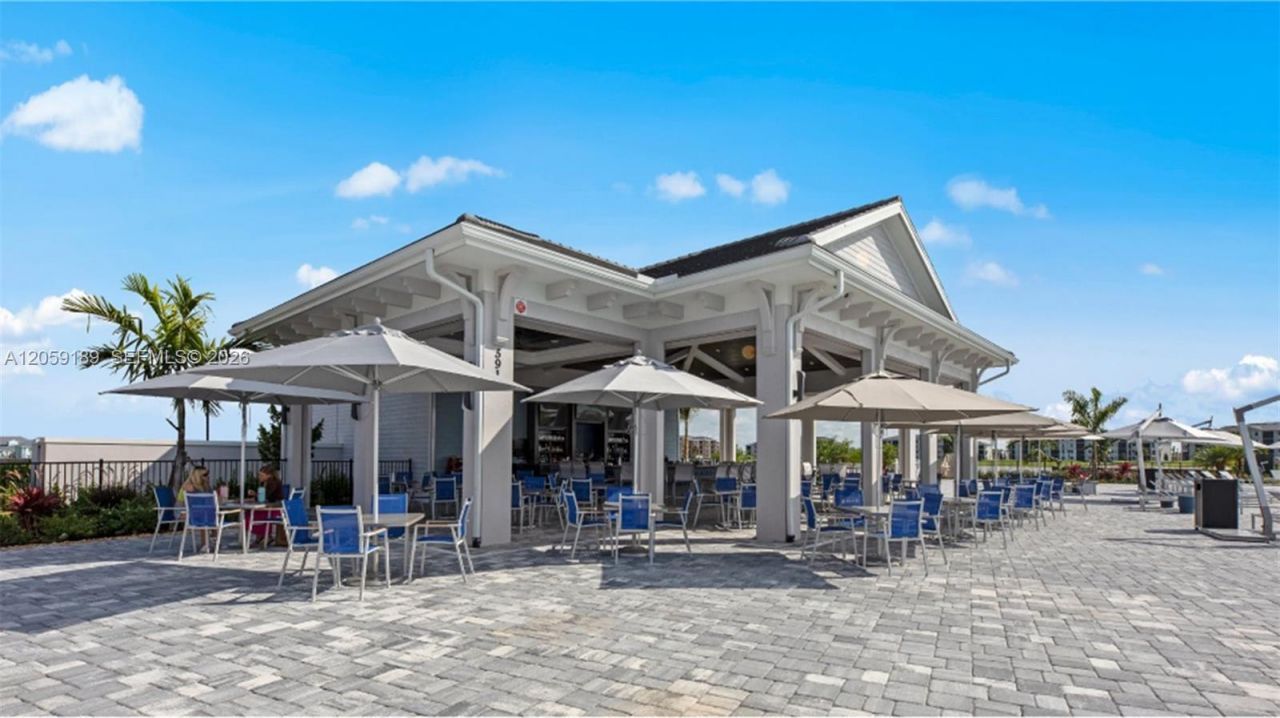 6070 National Blvd , Unit 215, Ave Maria, FL 34142 Photo