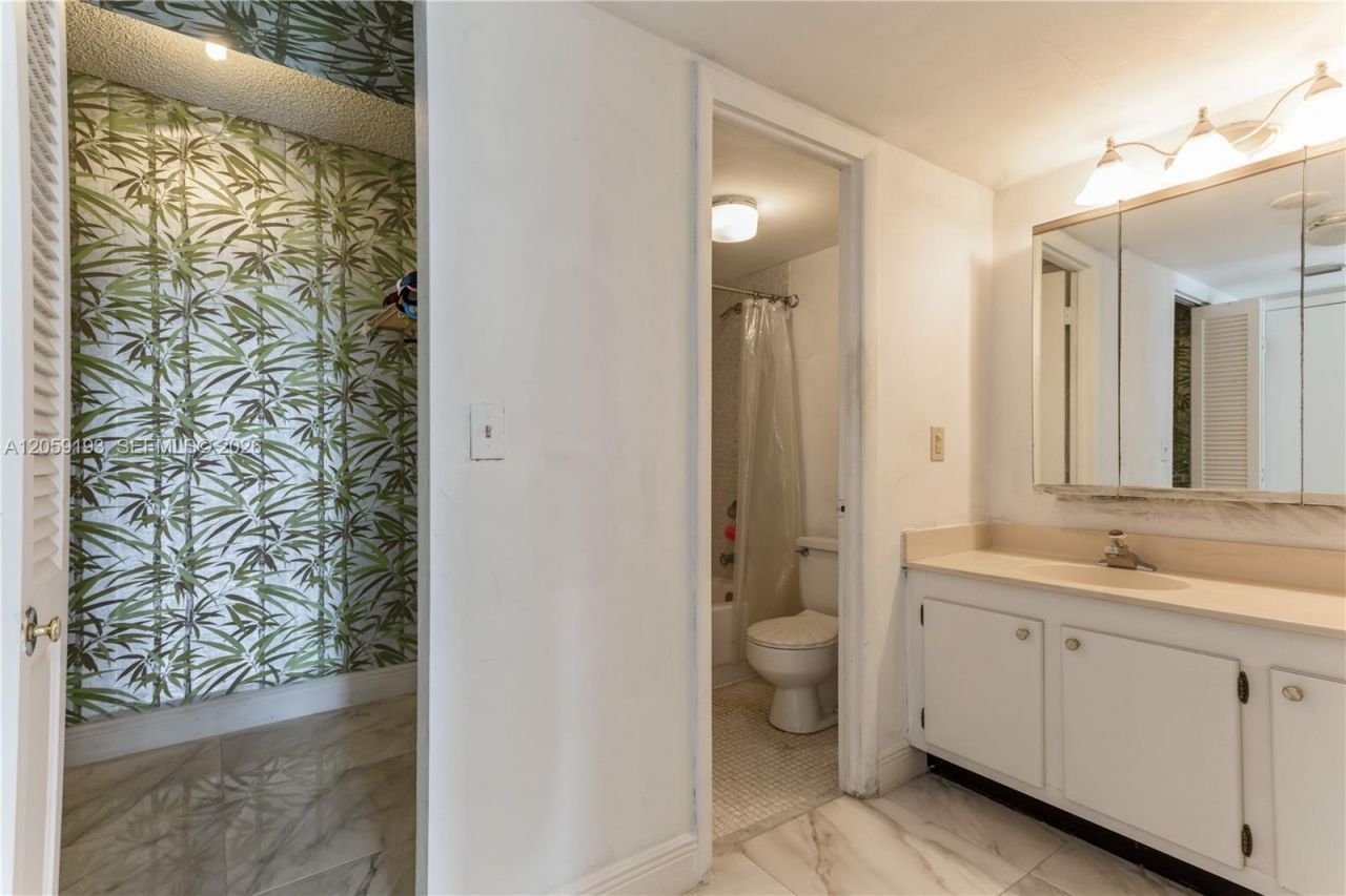 9273 Collins Ave , Unit 1101, Surfside, FL 33154 Photo