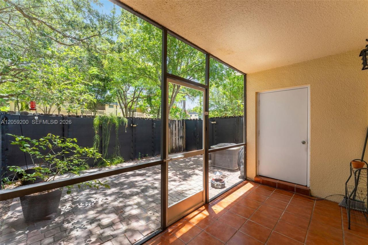 8749 SW 137th Ave, Unit 8749, Miami, FL 33183 Photo