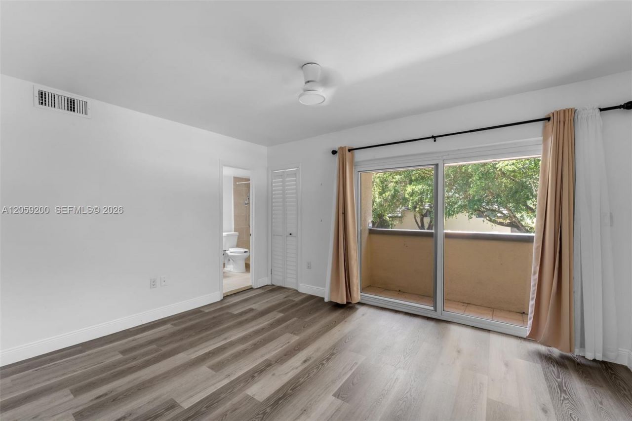 8749 SW 137th Ave, Unit 8749, Miami, FL 33183 Photo