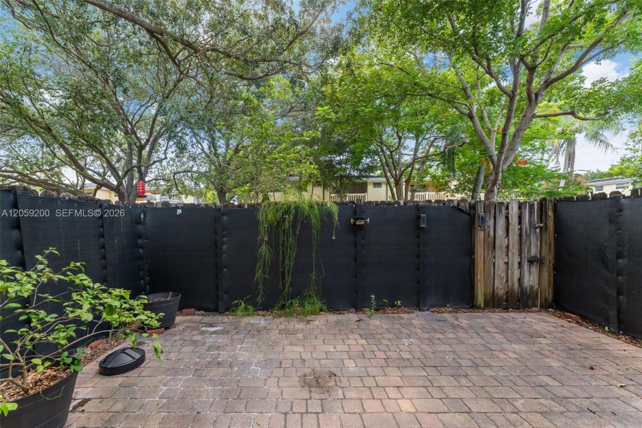 8749 SW 137th Ave, Unit 8749, Miami, FL 33183 Photo