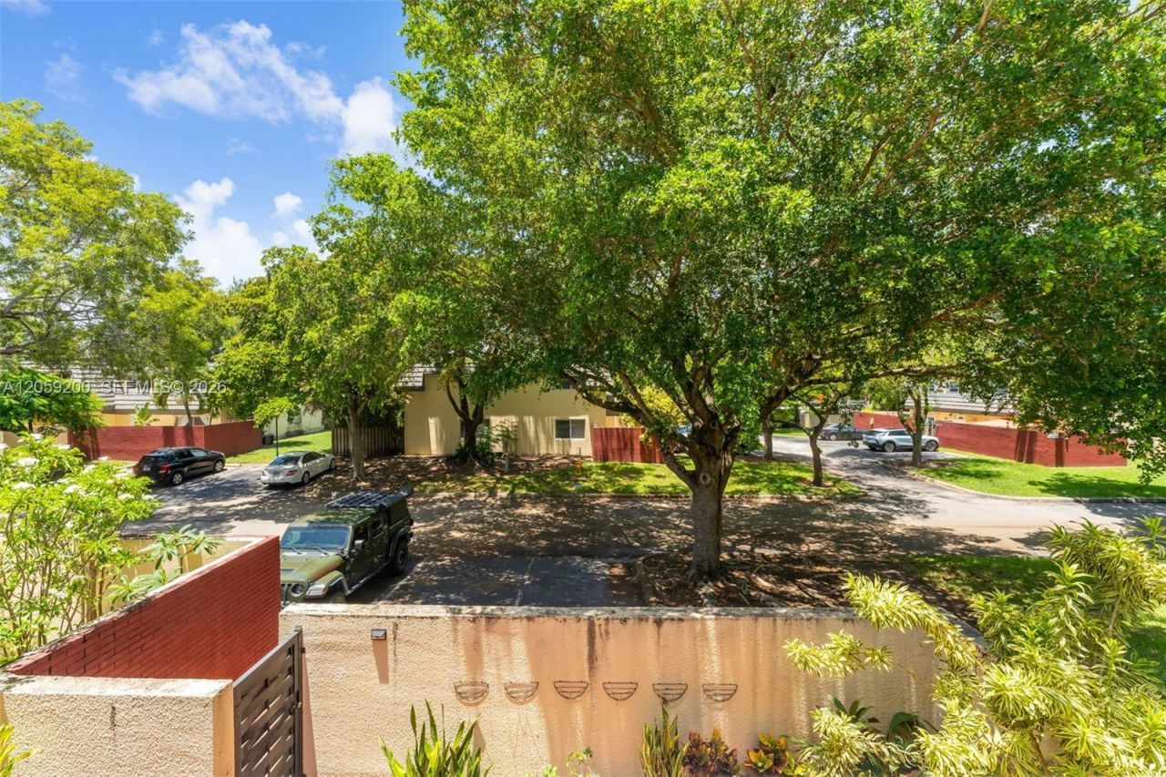 8749 SW 137th Ave, Unit 8749, Miami, FL 33183 Photo