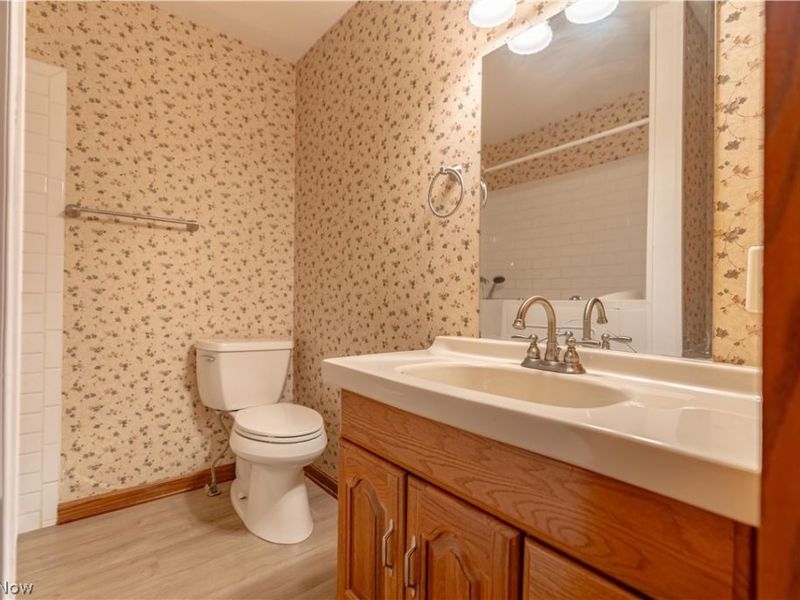 4718 Massillon Road, Green, OH 44720 Photo 22