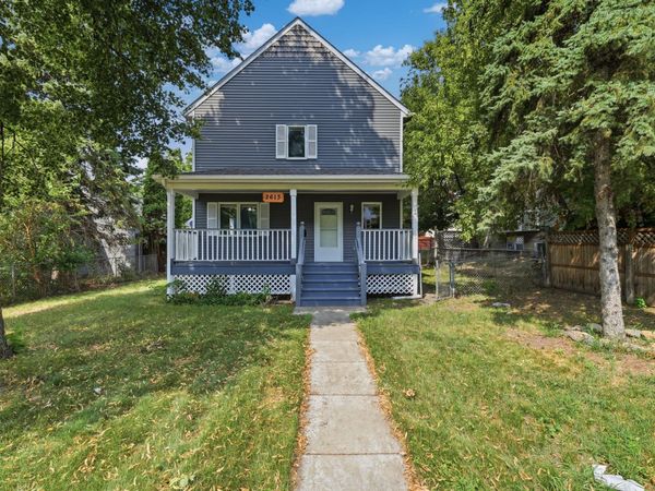 2613 Emerson Avenue N, Minneapolis, MN 55411