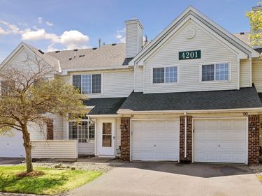 4201 Merrimac Lane N, Unit 91, Plymouth, MN 55446