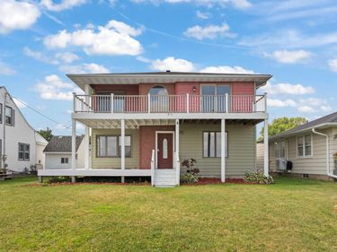 1821 Grandview Avenue, Red Wing, MN 55066