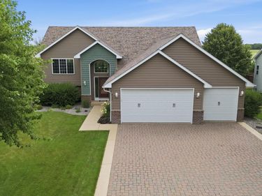 711 Williams Drive, Hastings, MN 55033