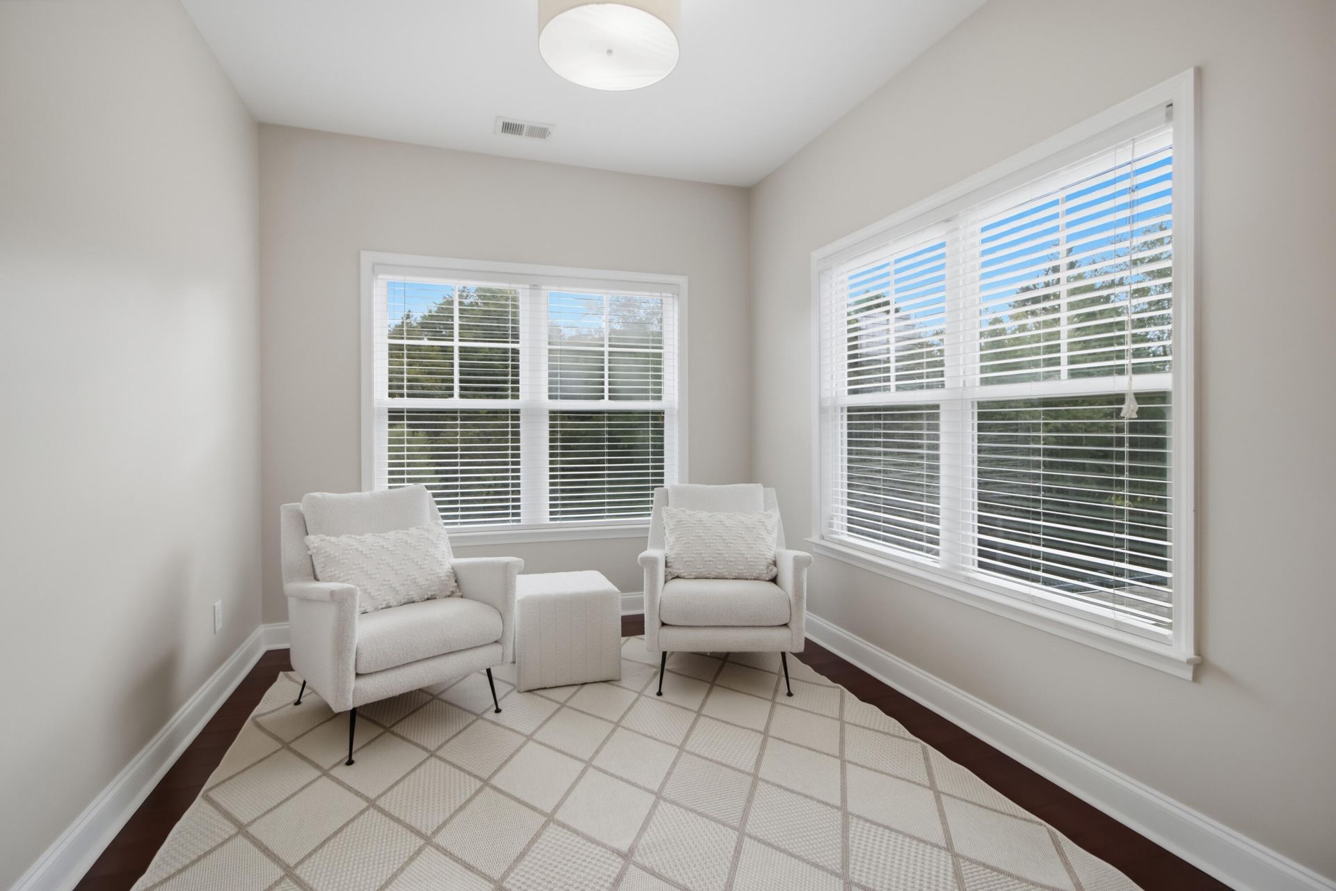 2069 Kings Gate Lane Photo 19