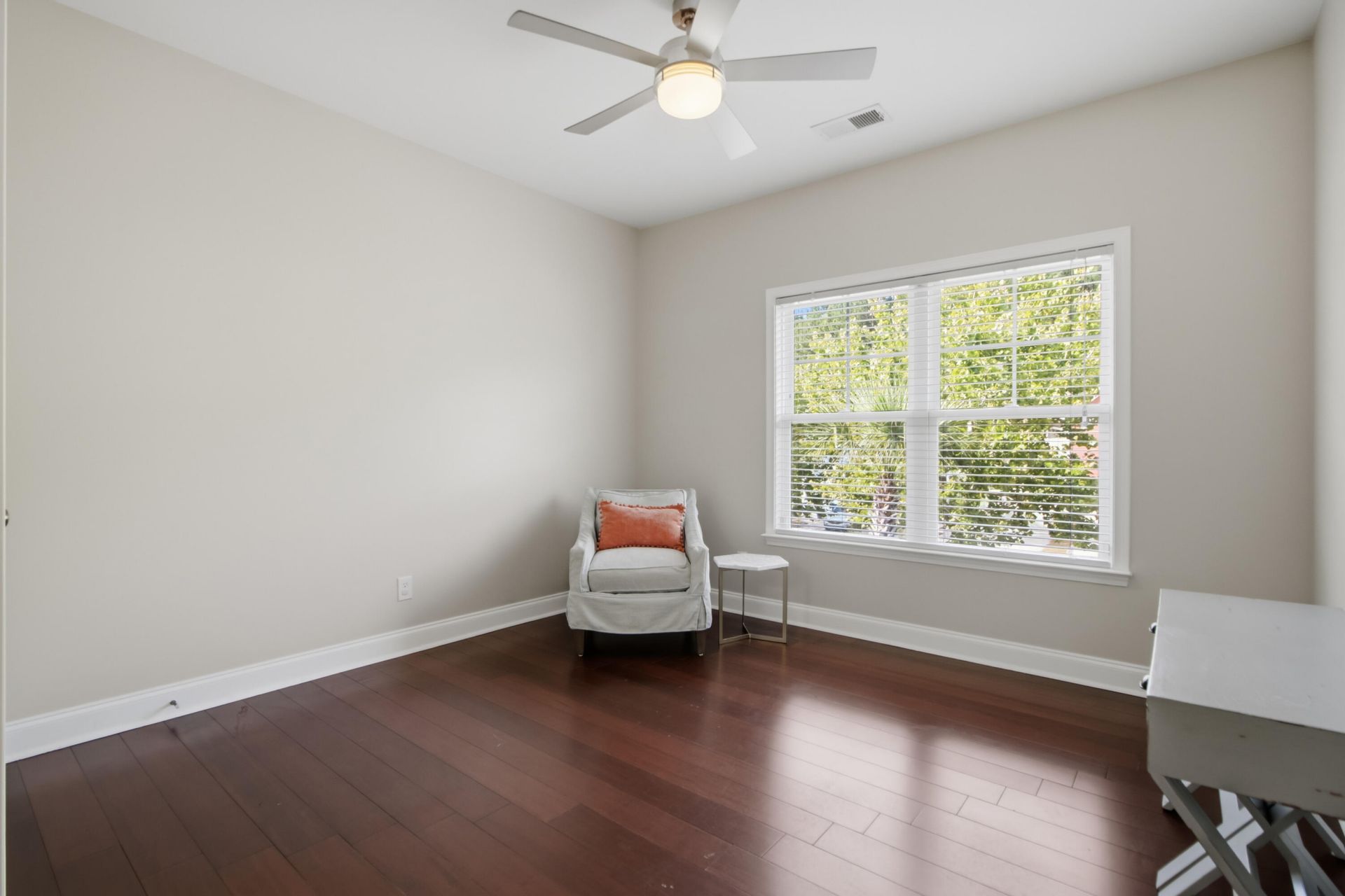 2069 Kings Gate Lane Photo 29