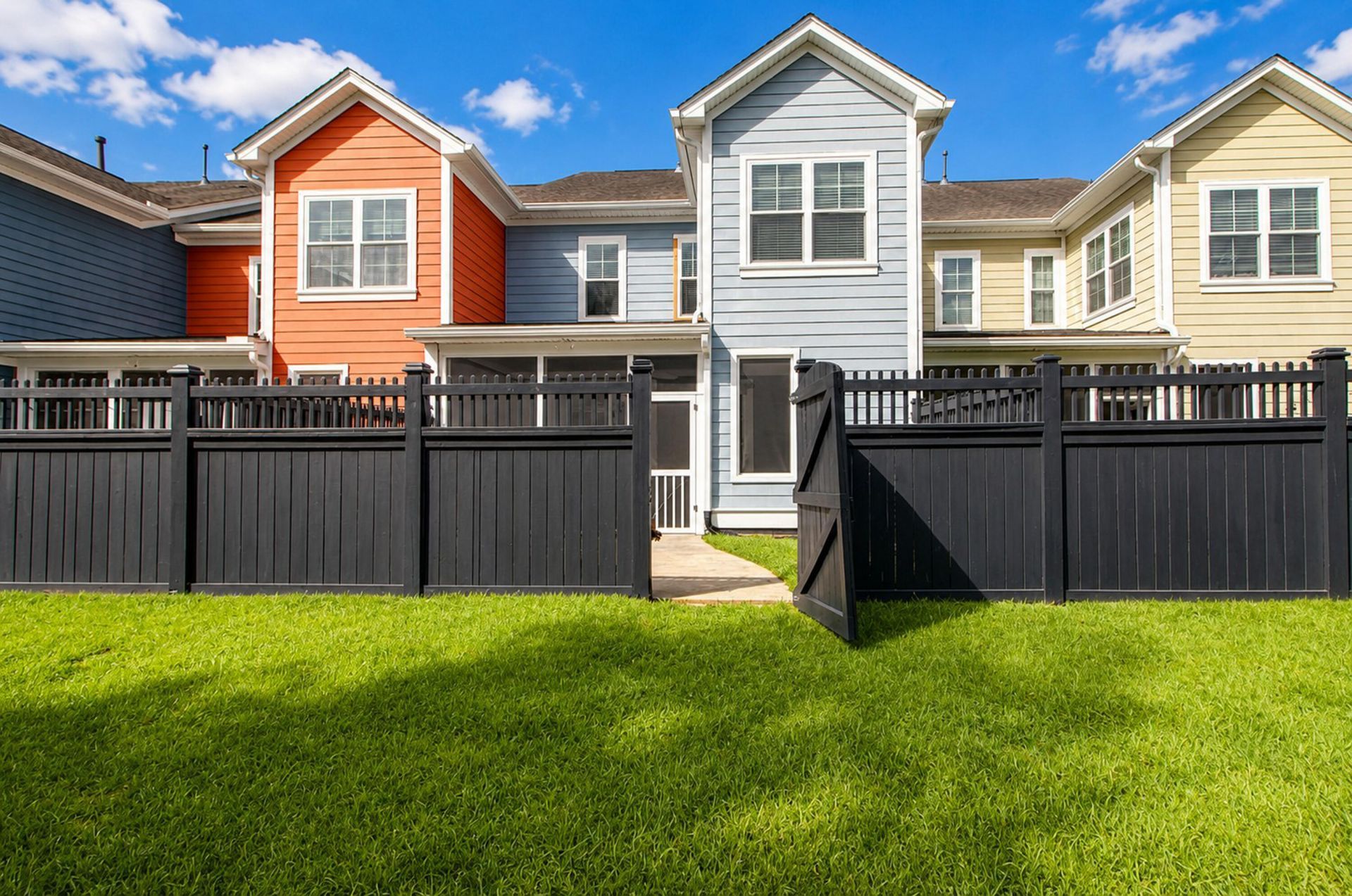 2069 Kings Gate Lane Photo 42