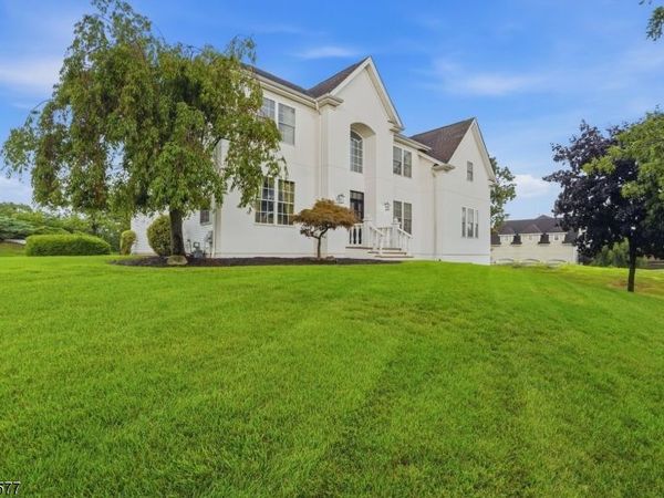 78 Ridge Rd, North Haledon, NJ 07508