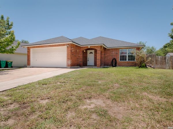 114 Lauren, Boerne, TX 78006
