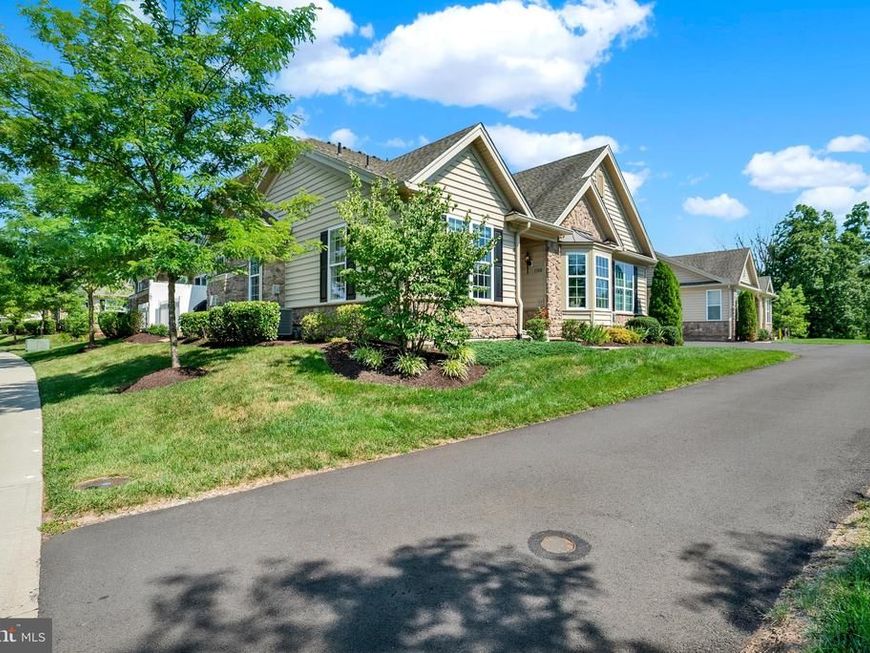 1198 Webb Drive, Perkasie, PA 18944 Main Photo