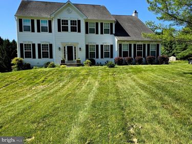 39227 TOLLHOUSE ROAD, LOVETTSVILLE, VA 20180