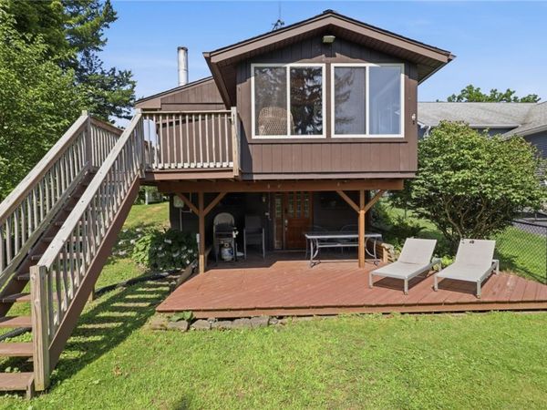8160 Graves Point Road , Wolcott, NY 14590