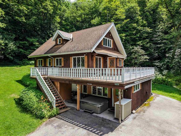 9144 Route 100, Plymouth, VT 05056