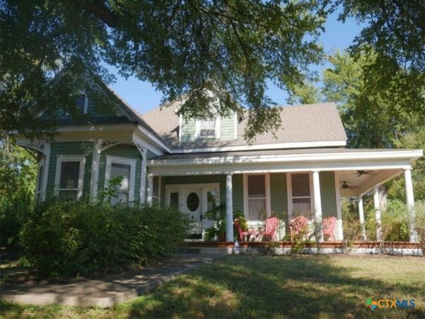 206 Taylor Street , Hutto, TX 78634