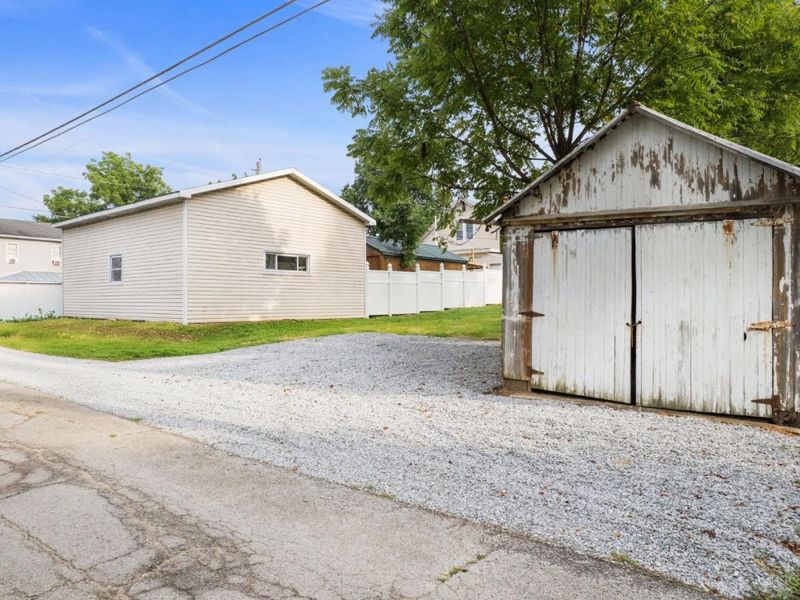 302 E North Street, Pleasant Twp, OH 45121 Photo 9