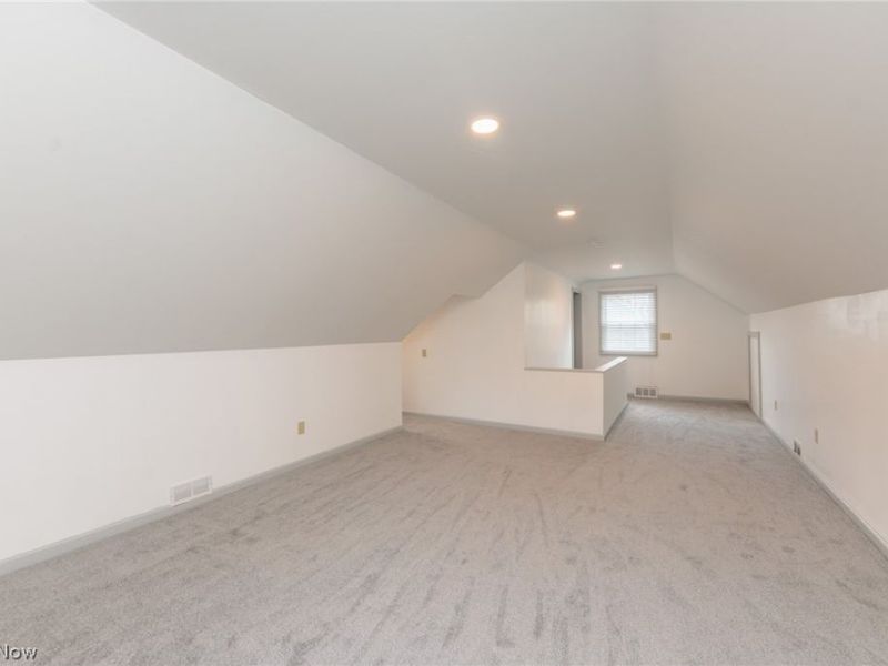 319 Kathron Avenue, Cuyahoga Falls, OH 44221 Photo 25