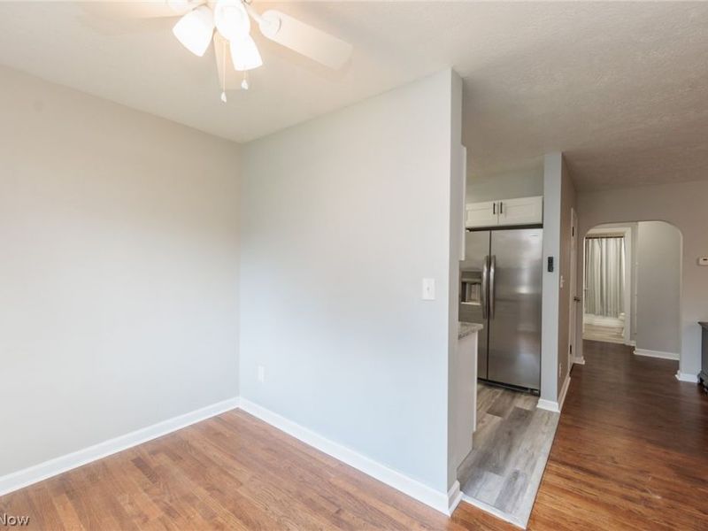 319 Kathron Avenue, Cuyahoga Falls, OH 44221 Photo 9