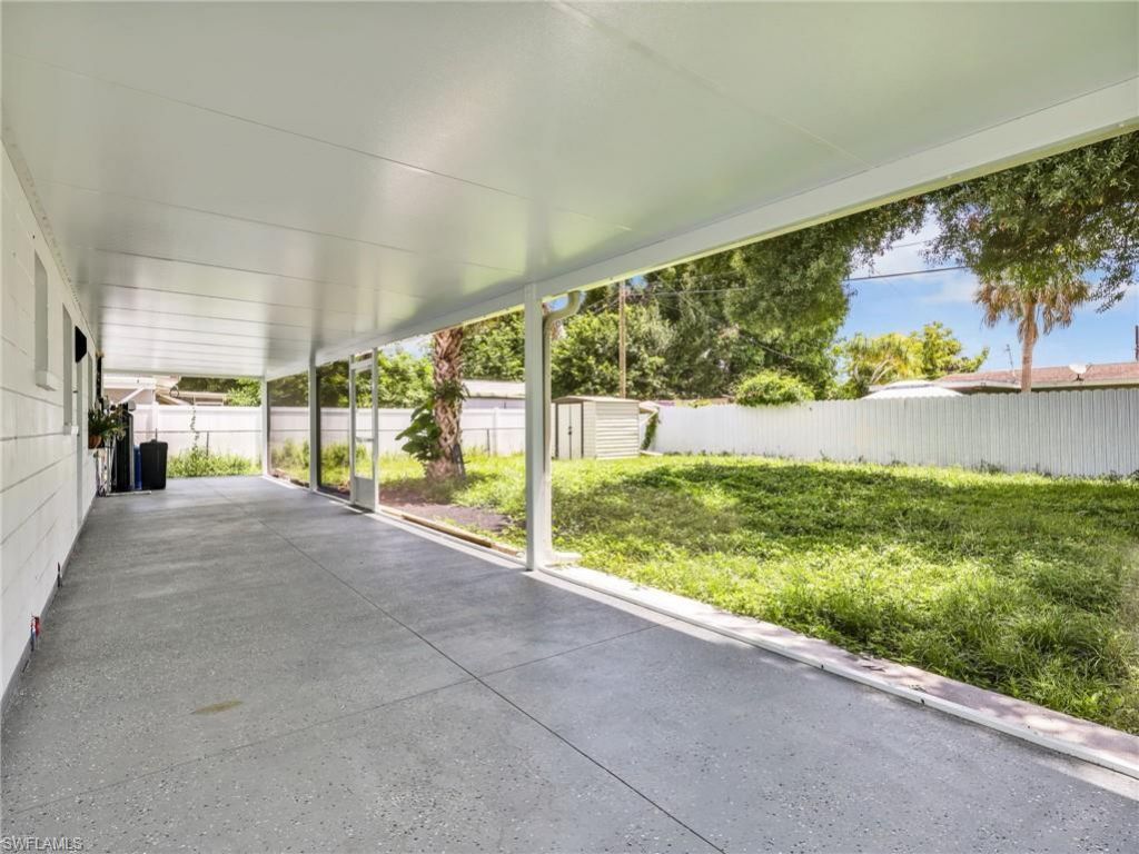 1196 Pine Lake Dr , Cape Coral, FL 33909 Photo