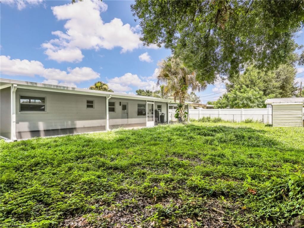 1196 Pine Lake Dr , Cape Coral, FL 33909 Photo