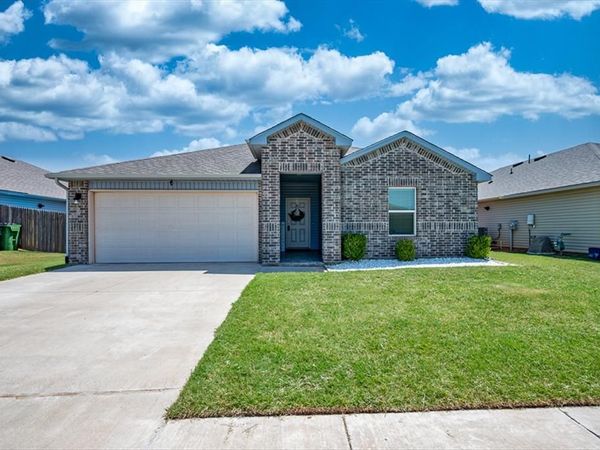 3512 Moraine Drive, Yukon, OK 73099