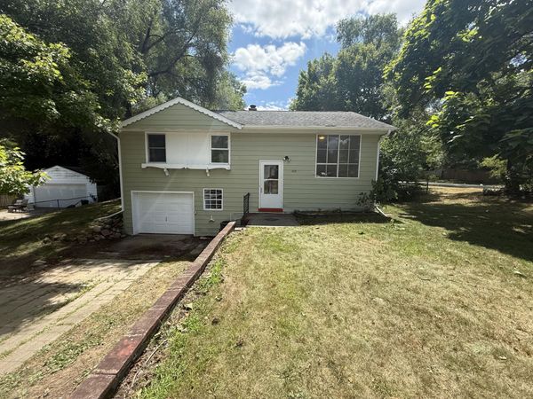 202 Viking Drive, Battle Creek, MI 49017