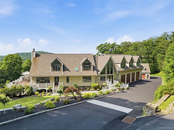 39 Julia Court , Mahopac, NY 10541
