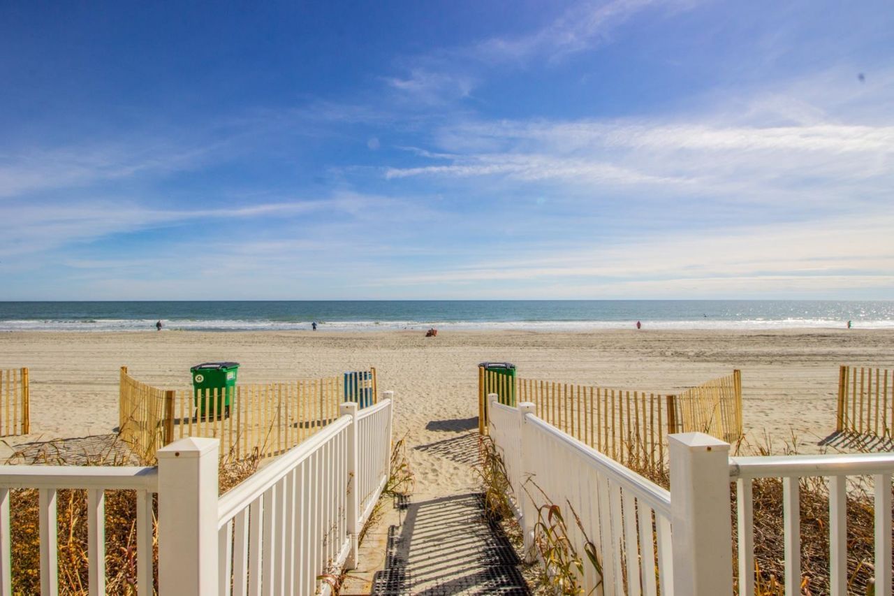201 S Ocean Blvd. Photo 41