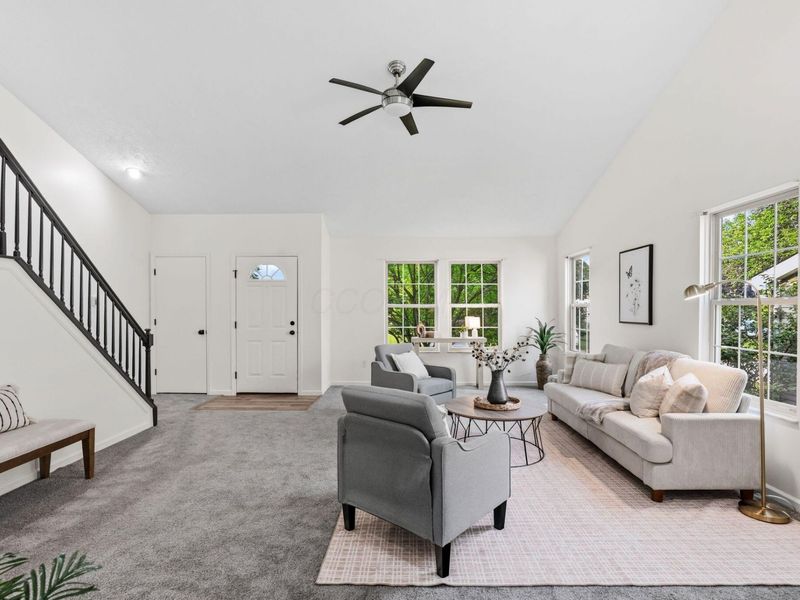7632 Plainfield Drive, Pickerington, OH 43147 Photo 4