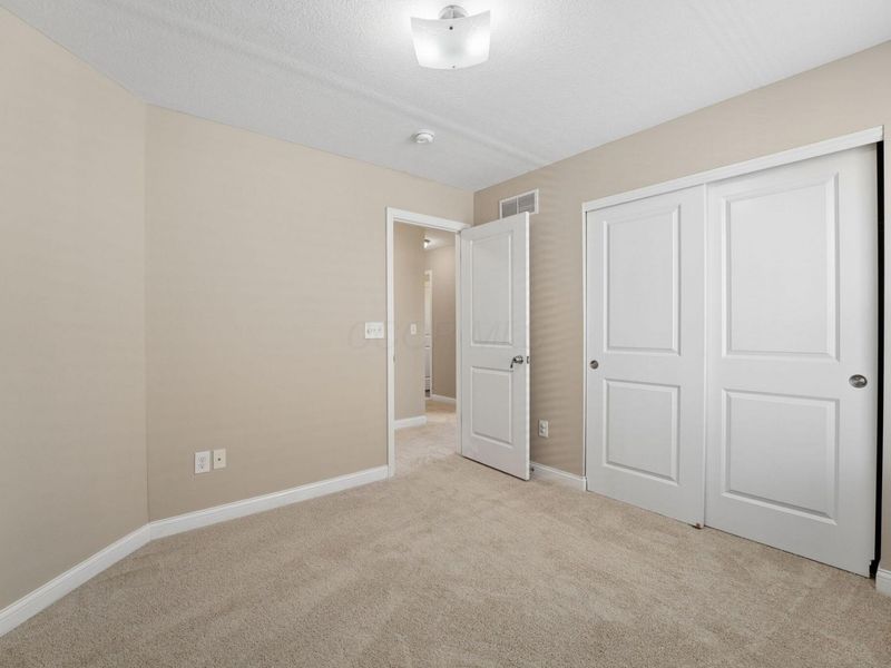 2672 Oswin Drive, Columbus, OH 43219 Photo 27
