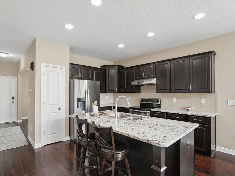 2672 Oswin Drive, Columbus, OH 43219 Photo 8