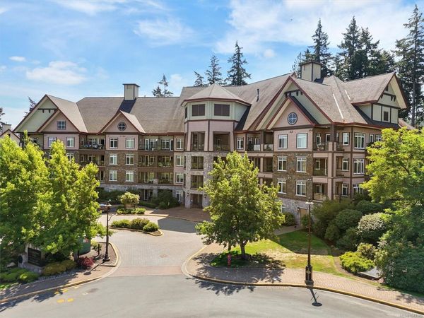 1395 Bear Mountain Pkwy, Unit #409, Langford, BC V9B 0E1
