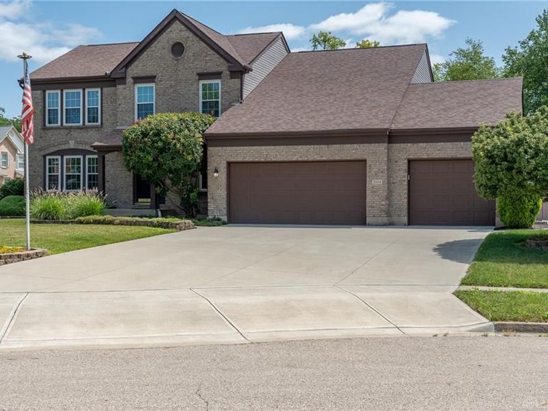 2494 Silver Springs Court, Beavercreek, OH 45431 Photo 2